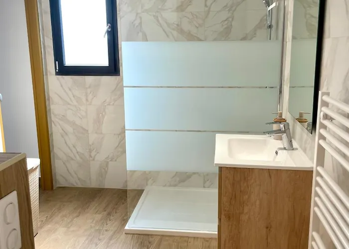 Avec Piscine Privee Villa Venzolasca